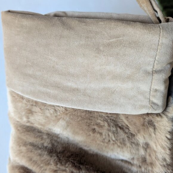 Pottery Barn Alpaca Faux Fur Medium Christmas Stocking Taupe 19.5" No Mono - Picture 4 of 6